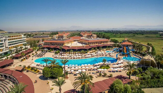 Grožio ir šilumos kupinos atostogos Turkijoje: poilsis 5★ viešbutyje Crystal Paraiso Verde Resort & Spa