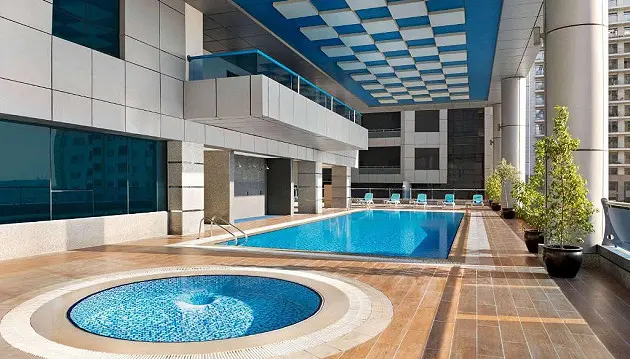 Atsipalaiduokite atostogų metu: Dubajus ir viešnagė 4★ viešbutyje Ramada by Wyndham Dubai Barsha Heights