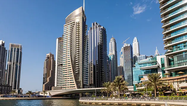 Nuostabios atostogos prabangiame Dubajuje: ilsėkitės 3★ viešbutyje Admiral Plaza