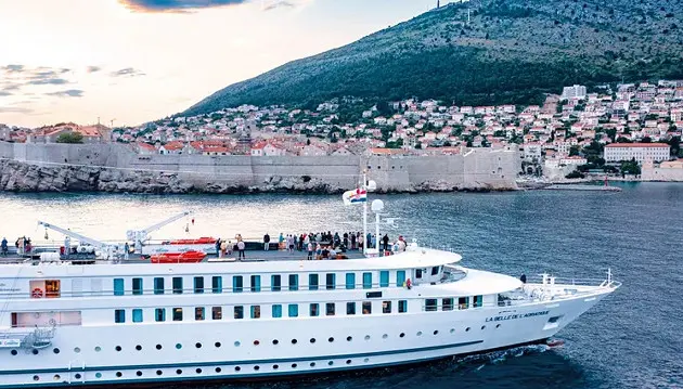Išskirtinis 7n. kruizas Adrijos jūros pakrantėmis aplankant Kroatiją, Graikiją, Albaniją ir Juodkalniją nuo 1440€