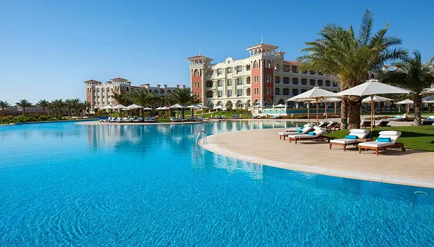 Idealus vasariškas pabėgimas į Hurgadą: atostogos 5★ Baron Palace Sahl Hasheesh viešbutyje su viskas įskaičiuota