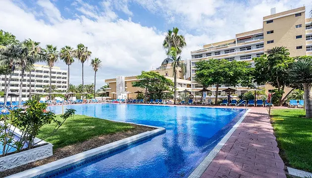 Pasakiškas pabėgimas į Tenerifę: ilsėkitės 4★ viešbutyje Blue Sea Puerto Resort