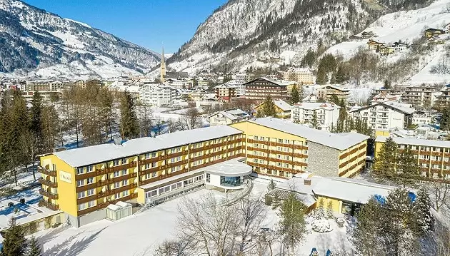 Atgaivinančios ir aktyvios atostogos Austrijos kalnuose: 4★ viešbutis Johannesbad Hotel Palace